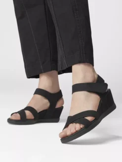 Zwarte Sandalette Sleehak 15 Zwarte Sandalette Sleehak -Skechers Winkel 1800486 H10