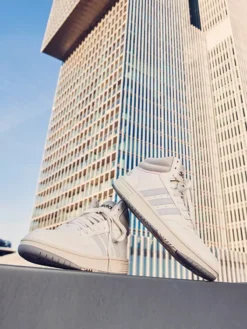 ADIDAS Witte Hoops 3.0 Mid -Skechers Winkel 2085644 H10