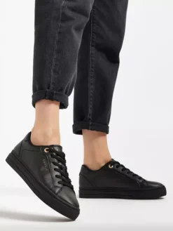 ESPRIT Zwarte Sneaker -Skechers Winkel 2090800 H10