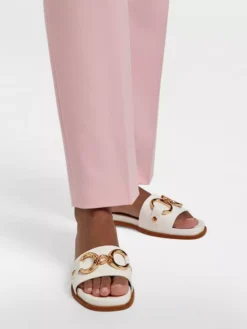 Witte Slipper Sierketting 11 Witte Slipper Sierketting -Skechers Winkel 2158496 H10