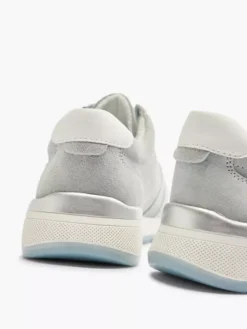 Lichtblauwe Leren Sneaker 11 Lichtblauwe Leren Sneaker -Skechers Winkel 2161272 H4